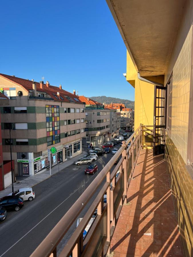 Apartamento En Cangas - Vistas Al Mar Luaran gambar